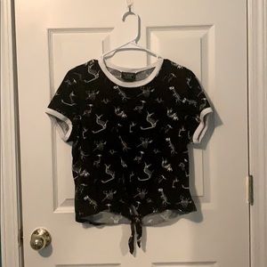 Hot Topic Tie Front Crop Top M